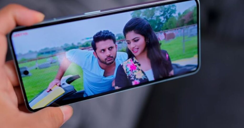 “Oppo Reno 8 Pro 5G: 50MP कैमरा और 80W SuperVOOC, अब गरीबों की कीमत में”