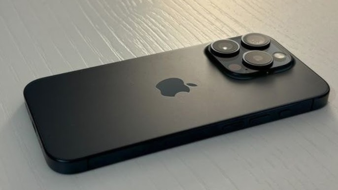 apple iPhone 16 plus